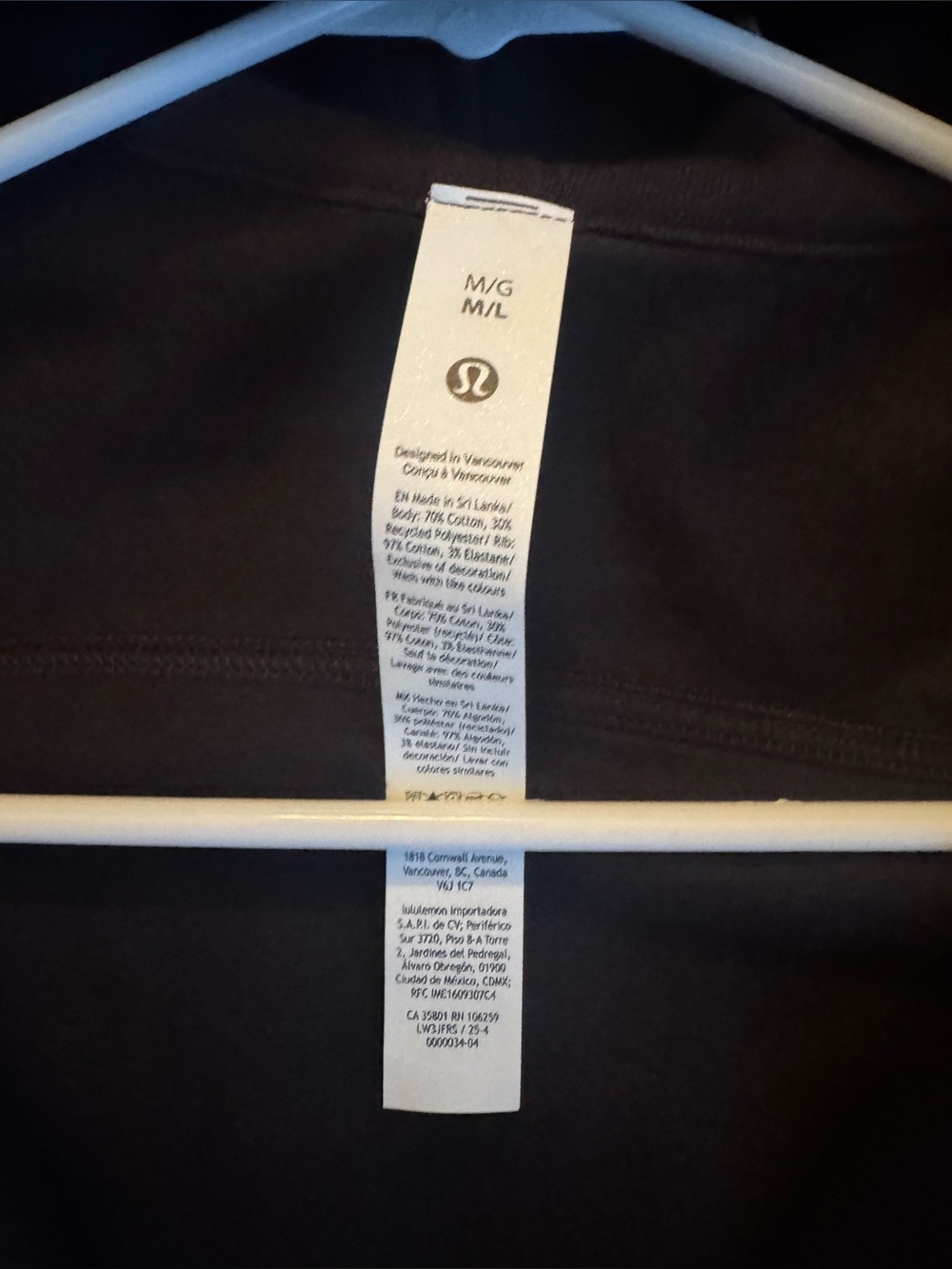 Lululemon Scuba oversized 1/2 zip hoodie sweatshirt | black | gold zipper M/L - Picture 4 of 5